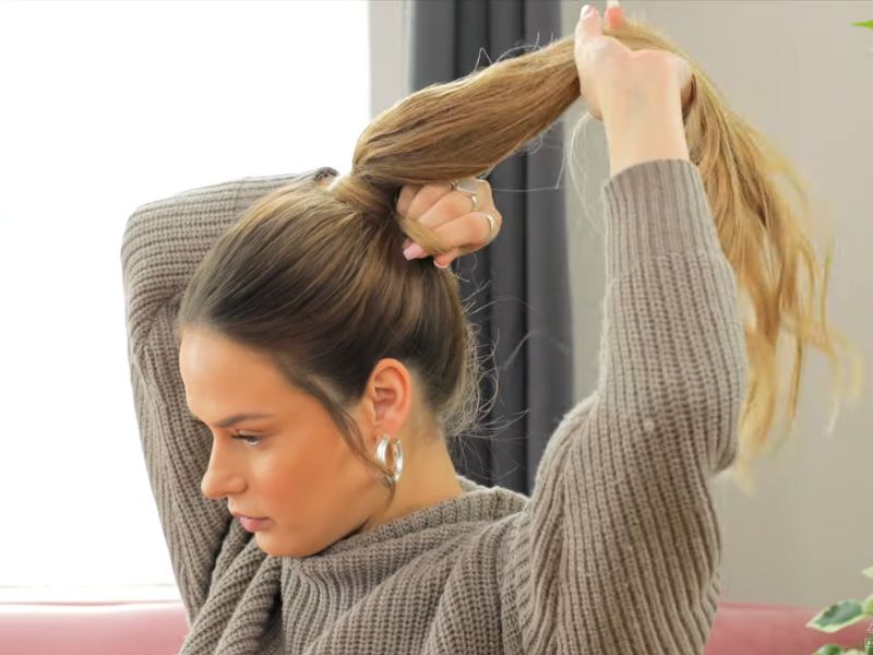 How to apply ponytail hair extensions