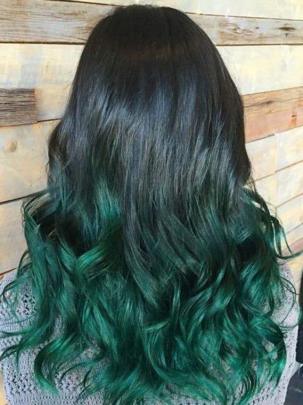 Black To Emerald Ombre