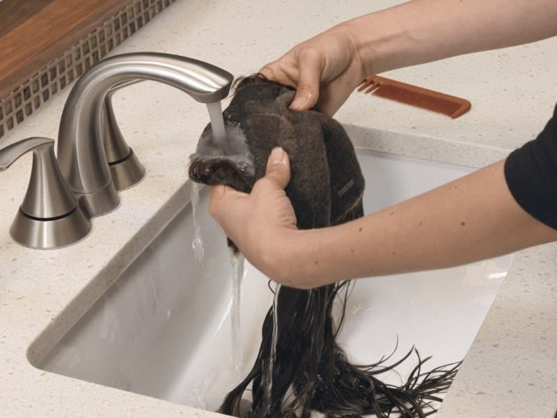 Give a final rinse to remove the conditioner