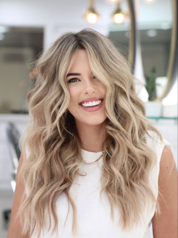 Nothing says effortless cool like soft, beachy waves