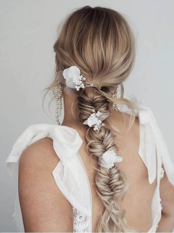 Fishtail braid