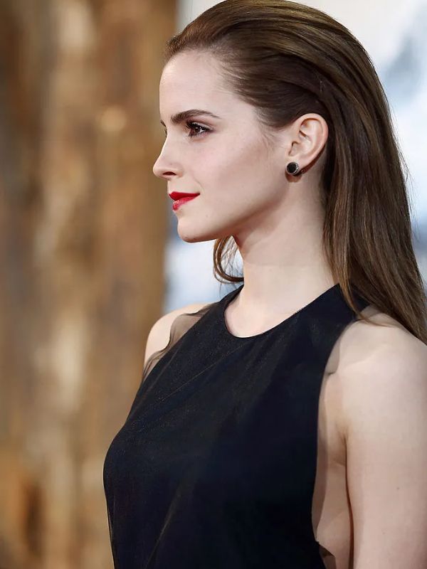 Emma Watson Sleek Straight Hair